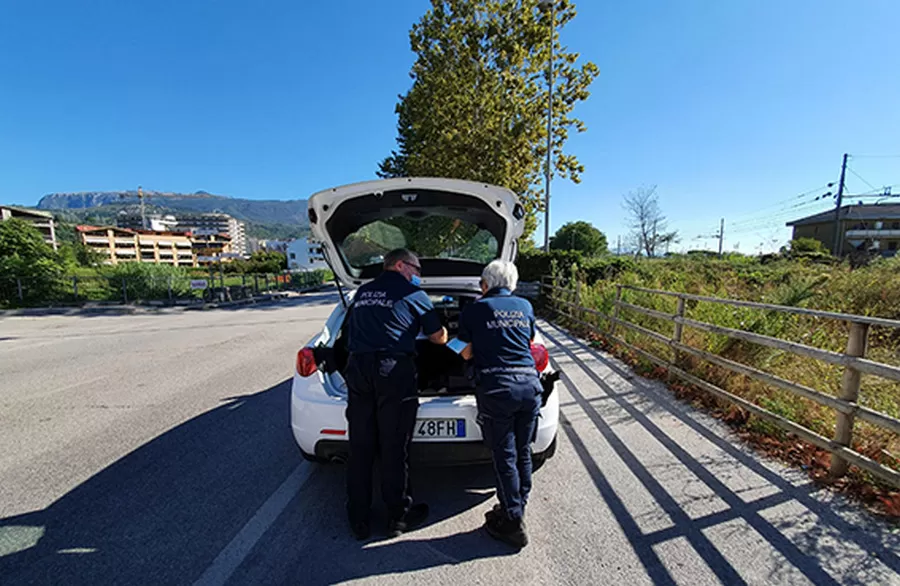 eboli-controlli-strada-statale-19-multe-polizia-municipale