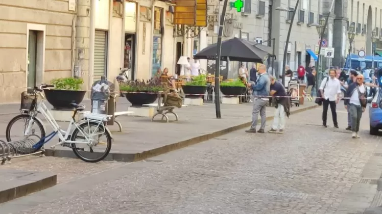 allarme bomba comune napoli