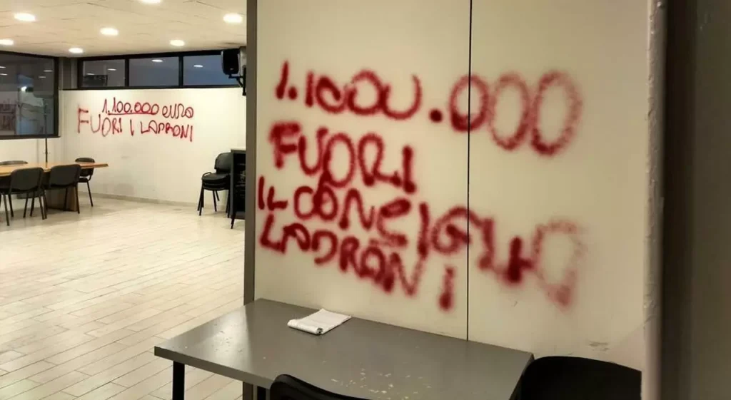 raid napoli palazzo giustizia individuato