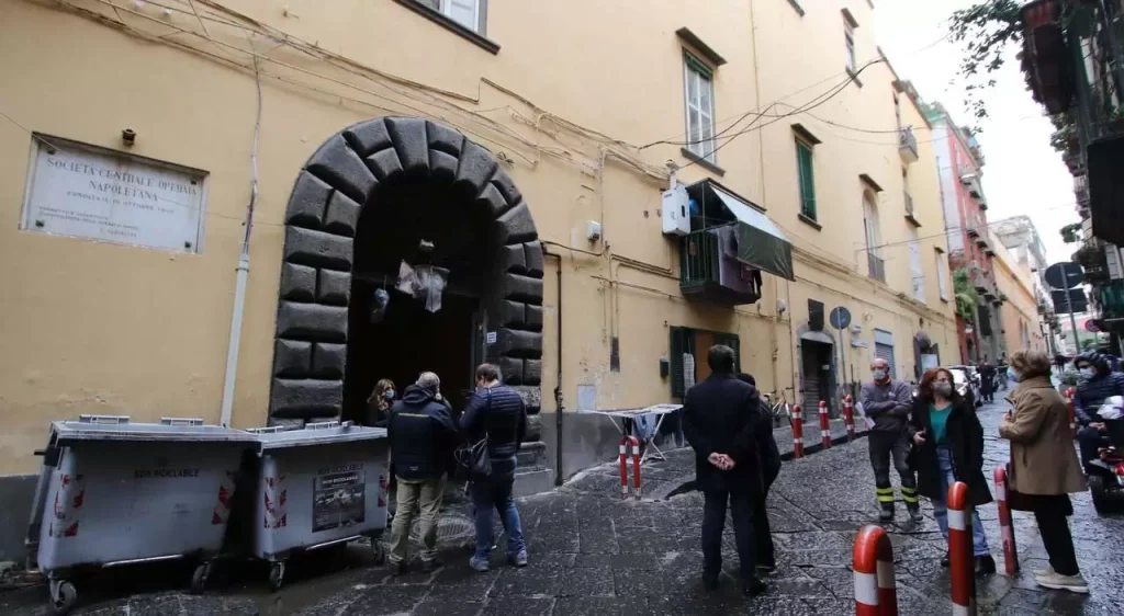 napoli-sequestro-immobili-pizzofalcone