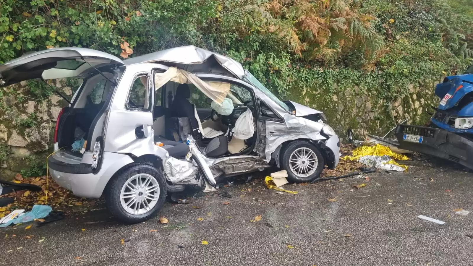 auto contro camion pannarano morta