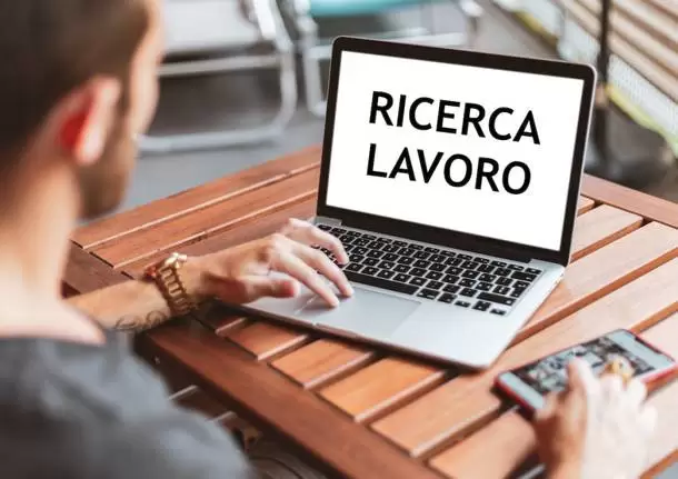 Napoli offerta lavoro WhatsApp