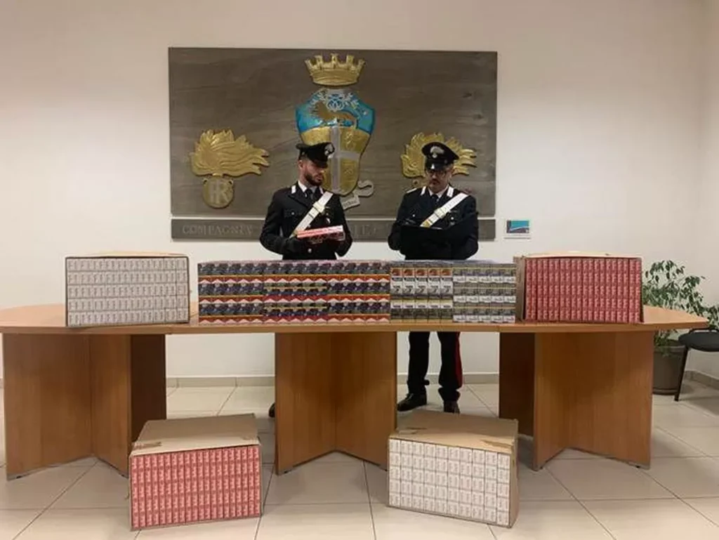 melito-napoli-arresti-contrabbando-sigarette-marcianise