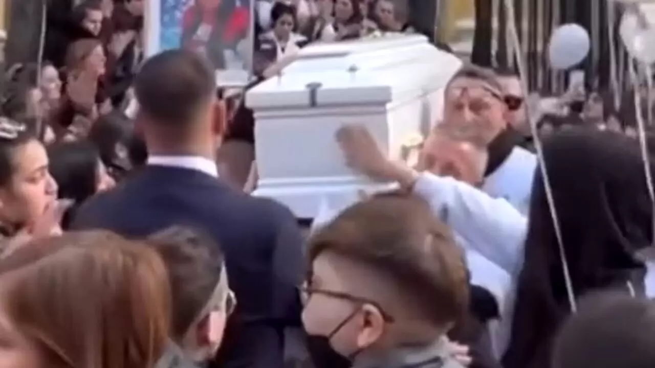 somma vesuviana funerali