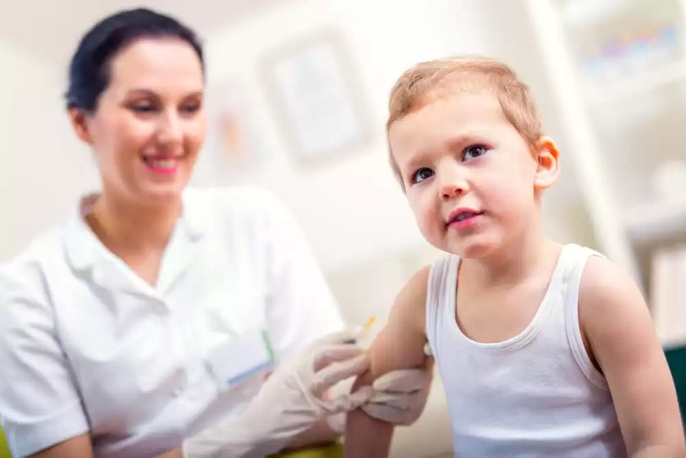 napoli vaccini obbligatori bambini