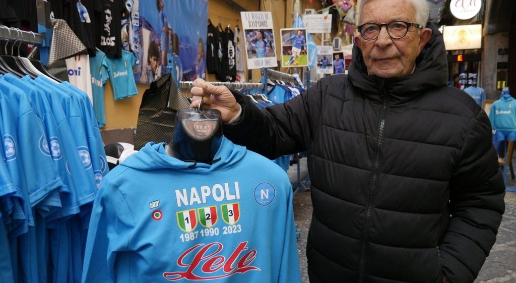 napoli magliette terzo scudetto