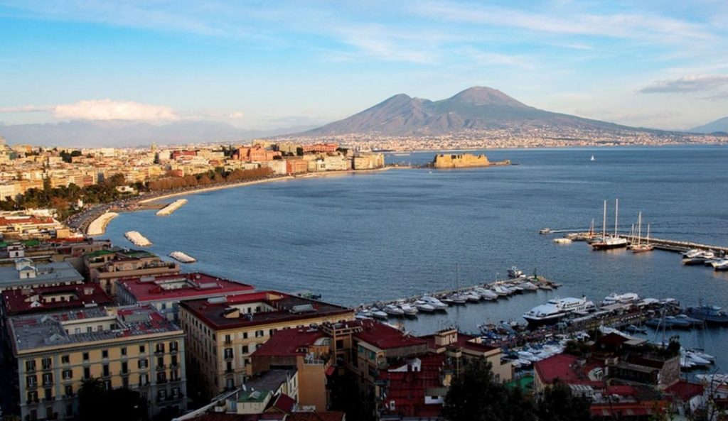 posillipo-parcheggiatore-abusivo-foto-panorama