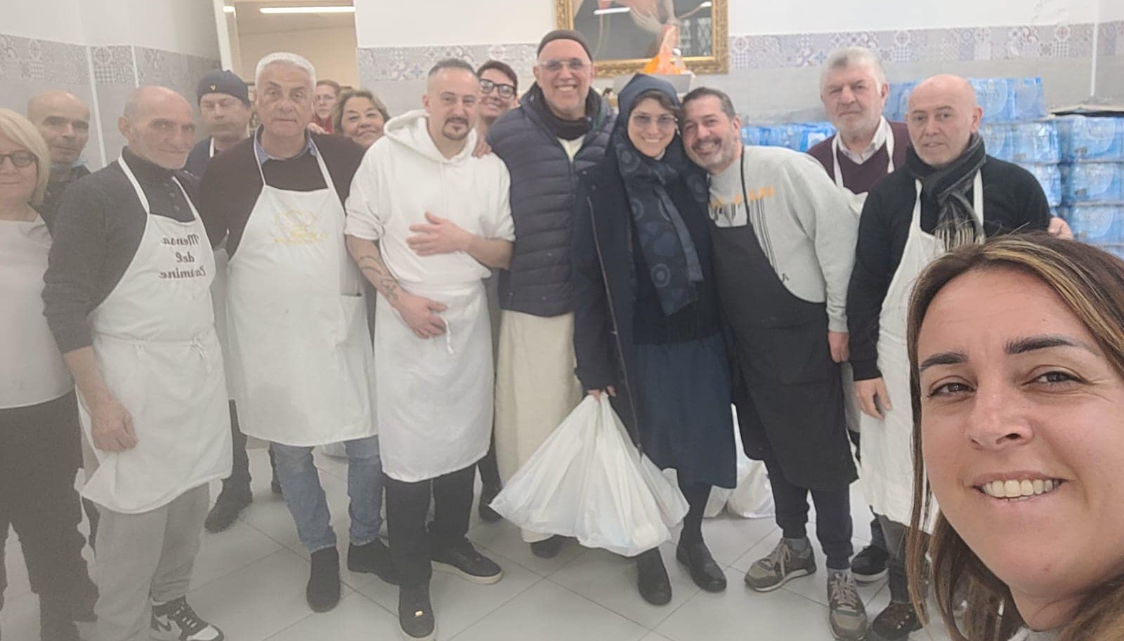 calciatori napoli pranzo pasqua caritas