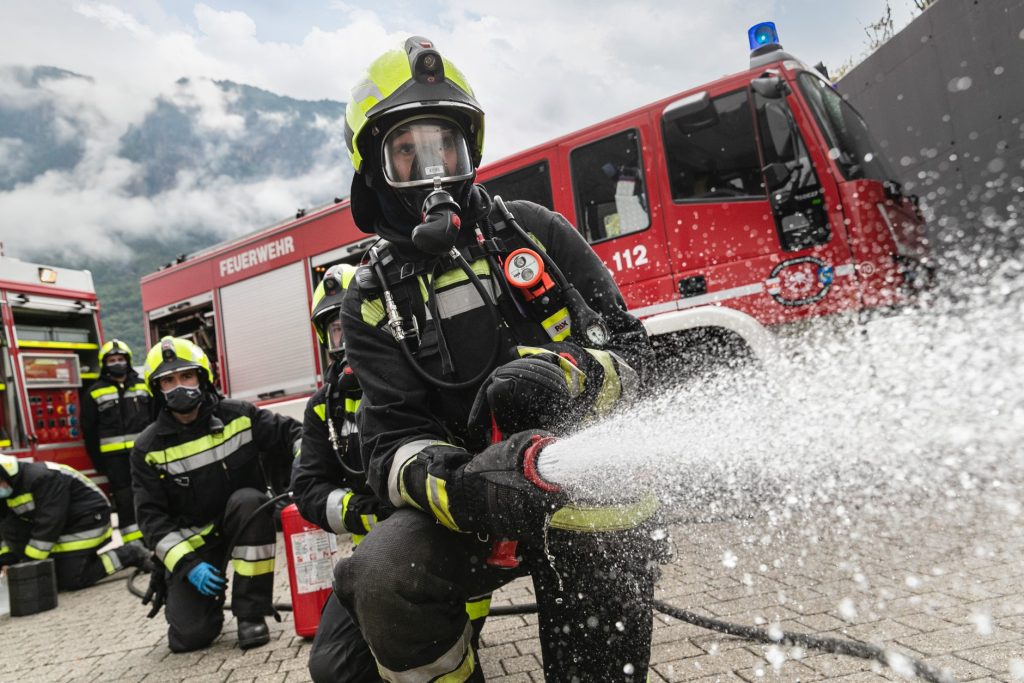 lacedonia incendio oggi 19 maggio