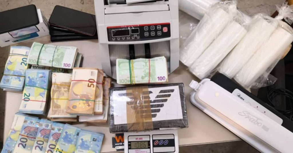 Caserta-sequestrato-cocaina-arrestato