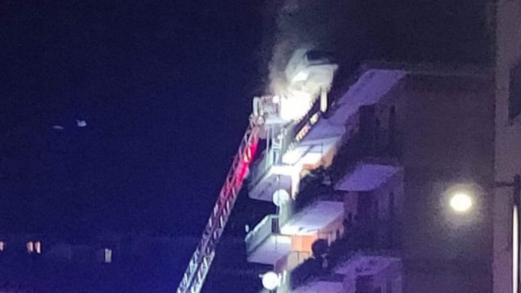 incendio attico avellino