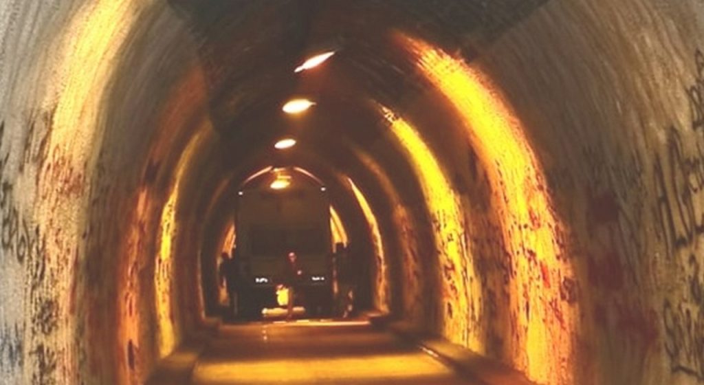 lite pozzuoli investe rivale tunnel