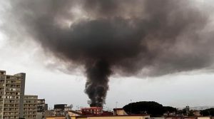 incendio campo rom napoli 18 luglio