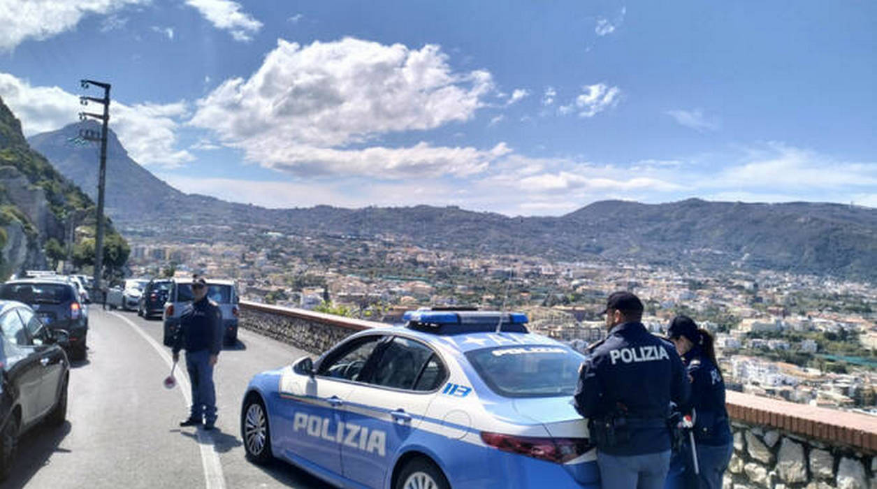 sorrento vacanza arrestato ricercato