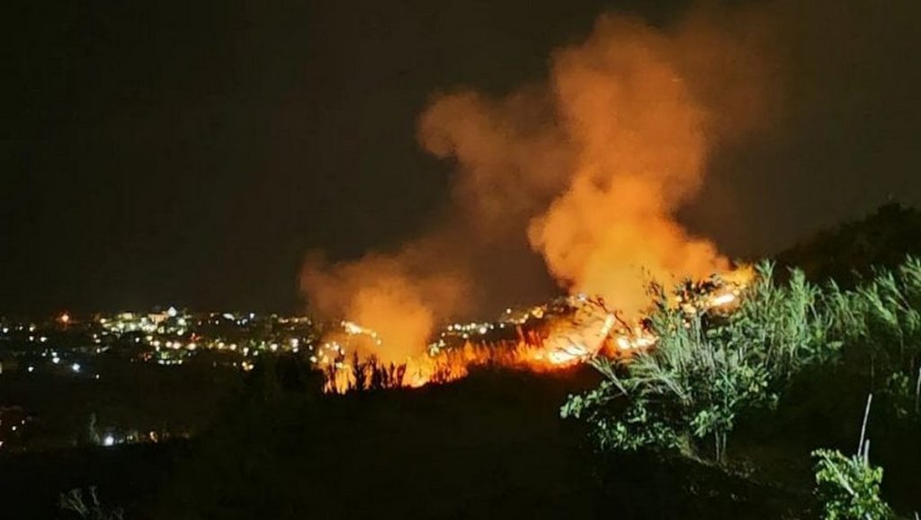 incendio monte epomeo ischia oggi 28 agosto