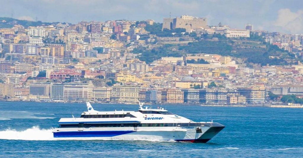 metrò mare rotta sapri capri caremar 8 agosto