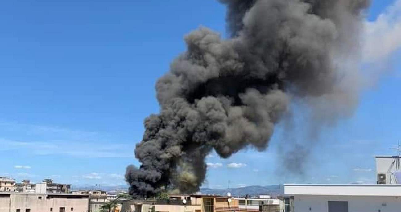 incendio-volla-oggi-8-agosto-cosa-succede