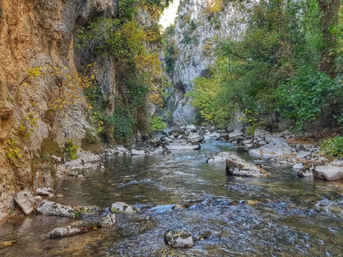 L'Aquila, 5 ragazzi napoletani dispersi su un sentiero nelle Gole di San Venanzio