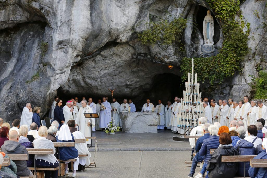 muore-pellegrinaggio-lourdes-macerata-campania