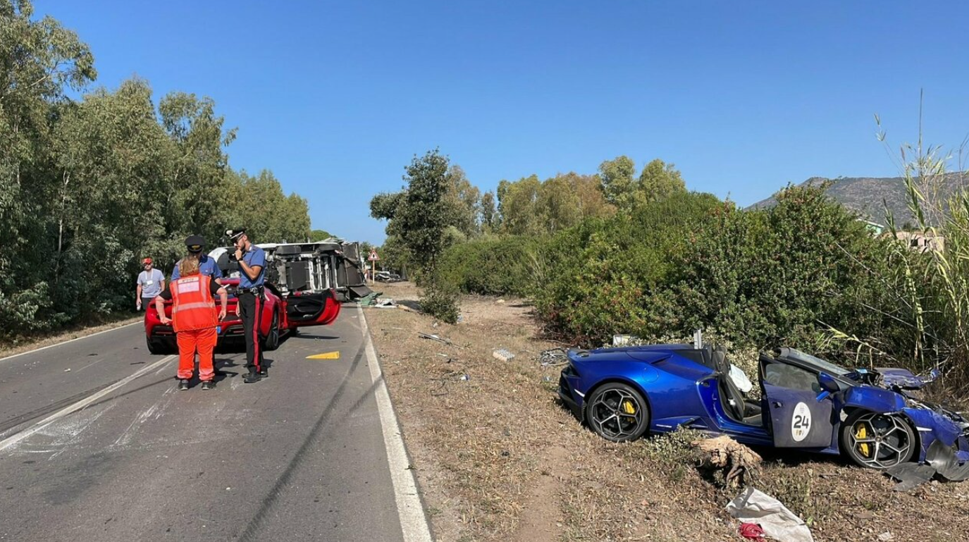 Incidente Ferrari Sardegna morti carbonizzati