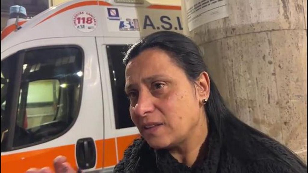 mamma ragazzo accoltellato minacciata napoli