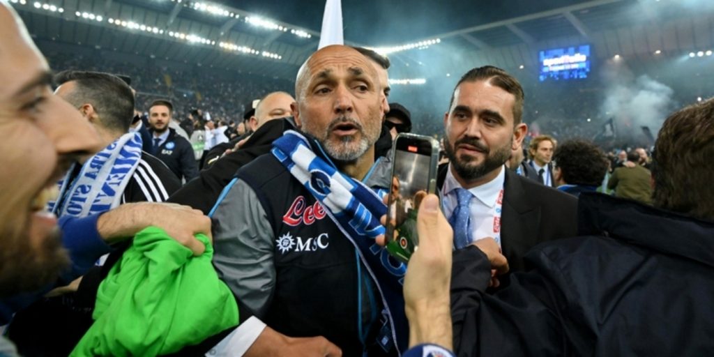 napoli sindaco cittadinanza onoraria luciano spalletti cerimonia giovedì 7 dicembre