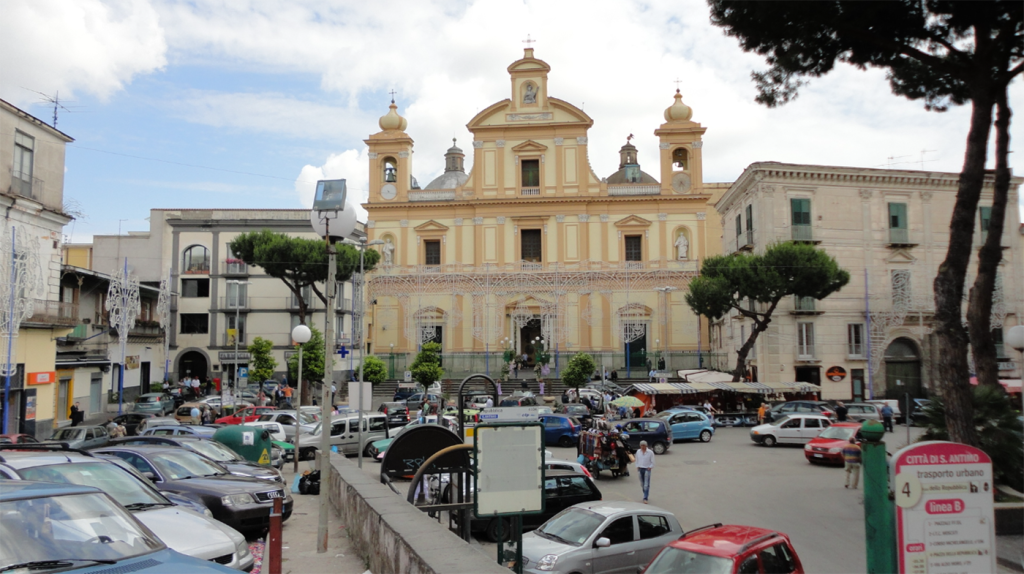 Sant'Antimo la chiesa Principale