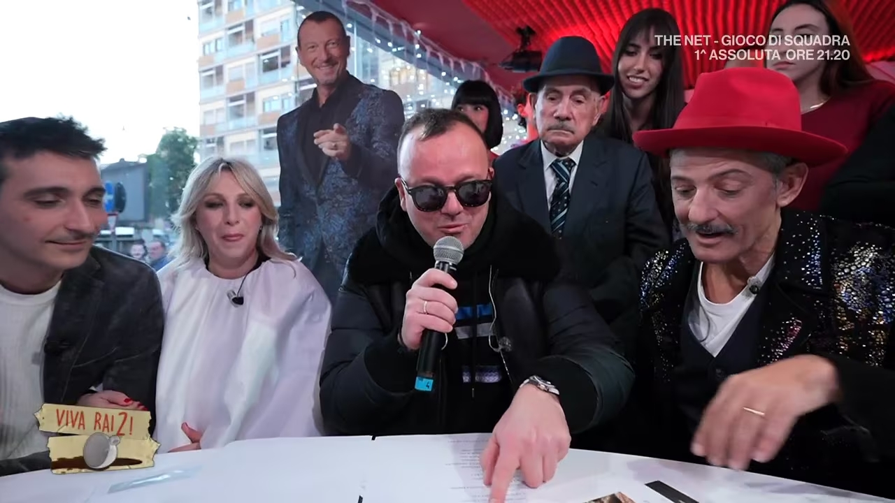 gigi d'alessio ospite sanremo