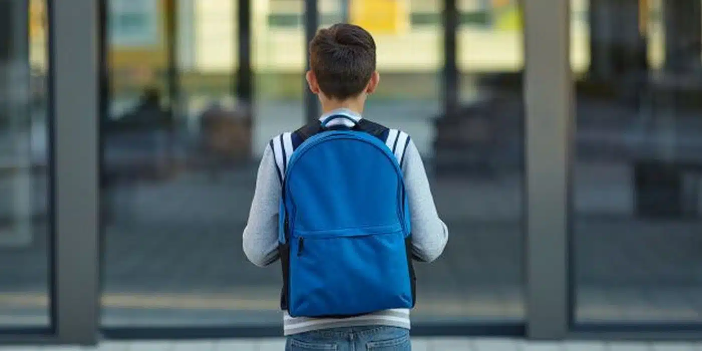 scappa scuola eboli ritrovato stazione