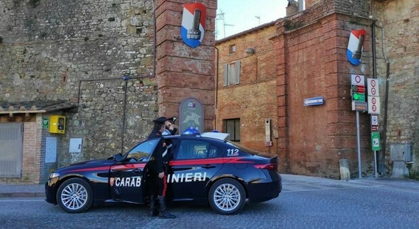 trento donna morta letto casa indagini 17 gennaio