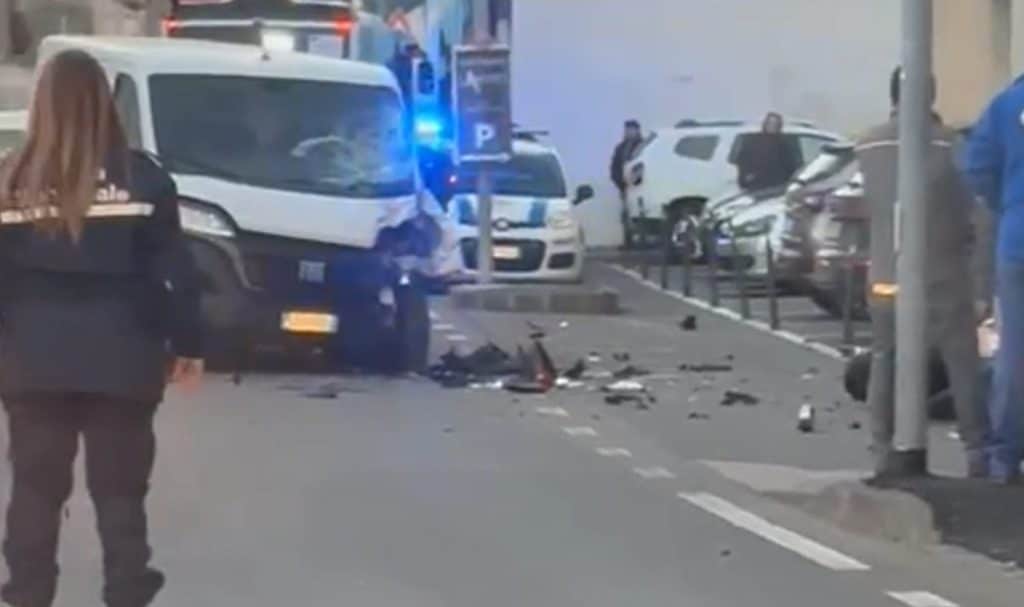 Incidente Bacoli morto centauro