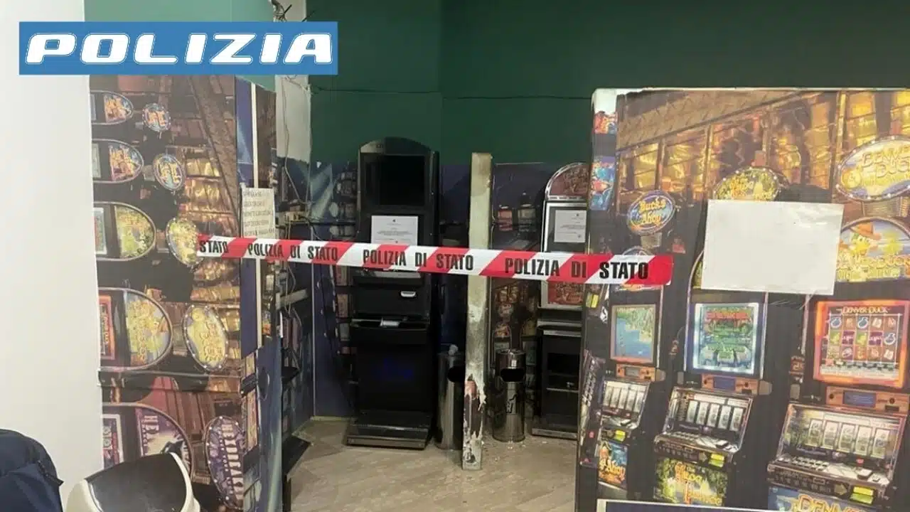 san cipriano aversa sequestro slot illegali circolo