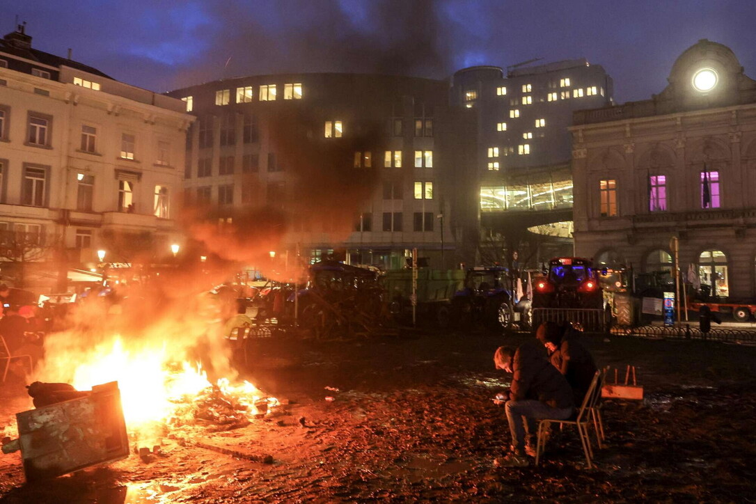 bruxelles-bloccata-trattori-protesta-agricoltori