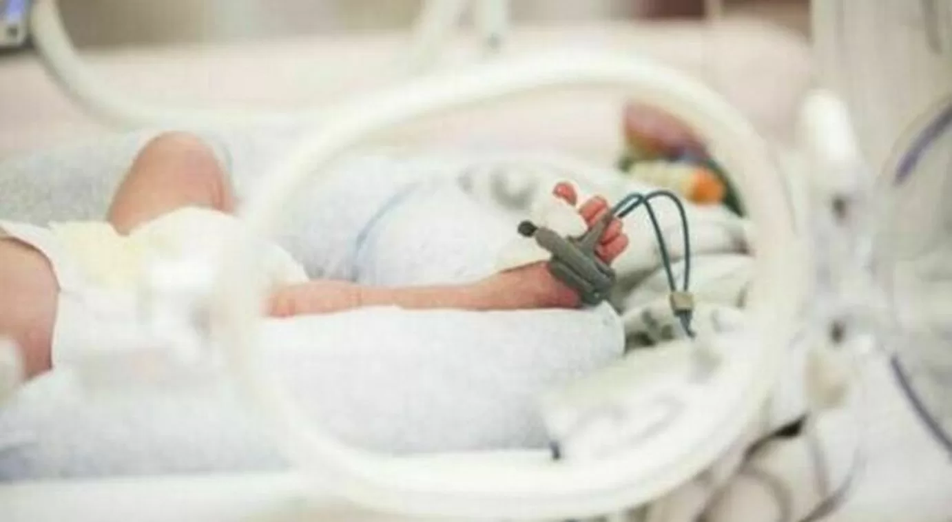 ancona neonata morta percosse bronchite mamma vaccini gravidanza