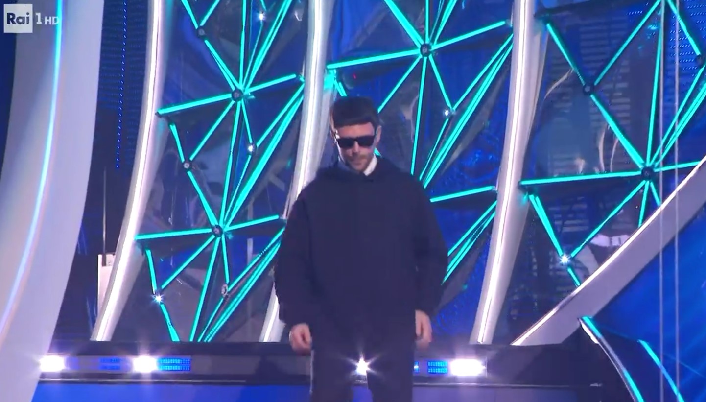 look gazzelle sanremo 2024