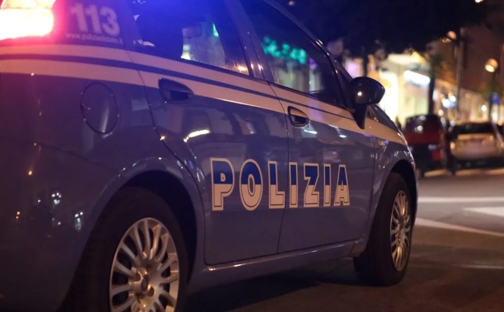 Napoli arrestato atti persecutori