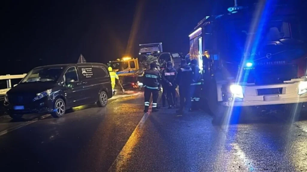 cosenza incidente morto