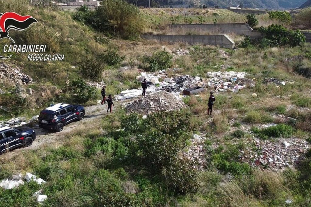 traffico illecito rifiuti reggio calabria arresto