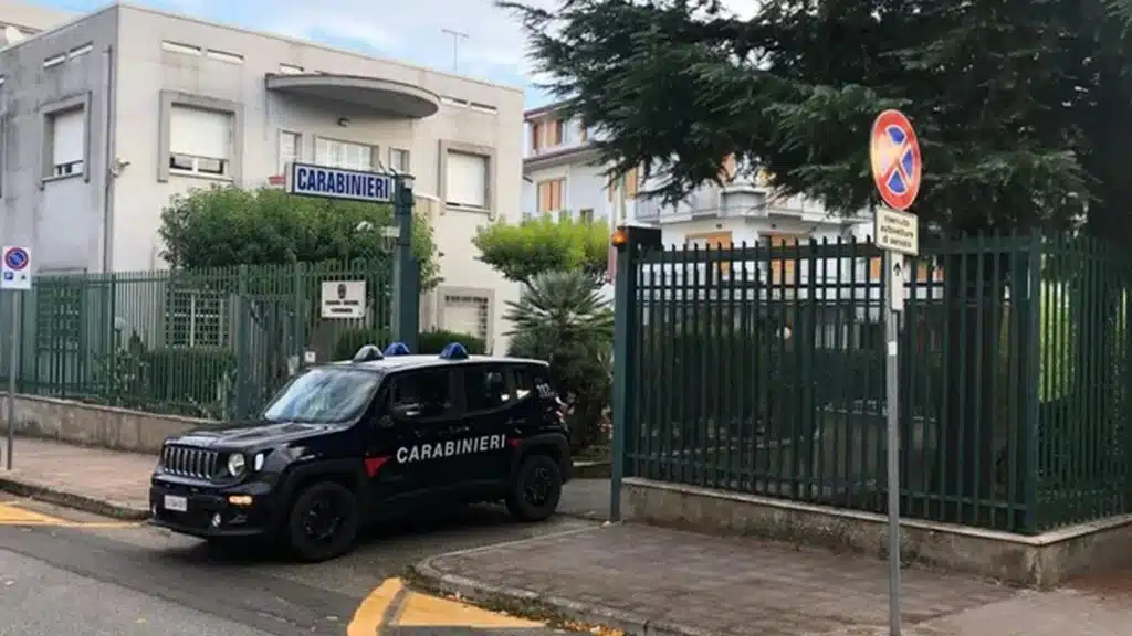 san giorgio sannio occupano immobile perseguitano condomini arresto divieto dimora