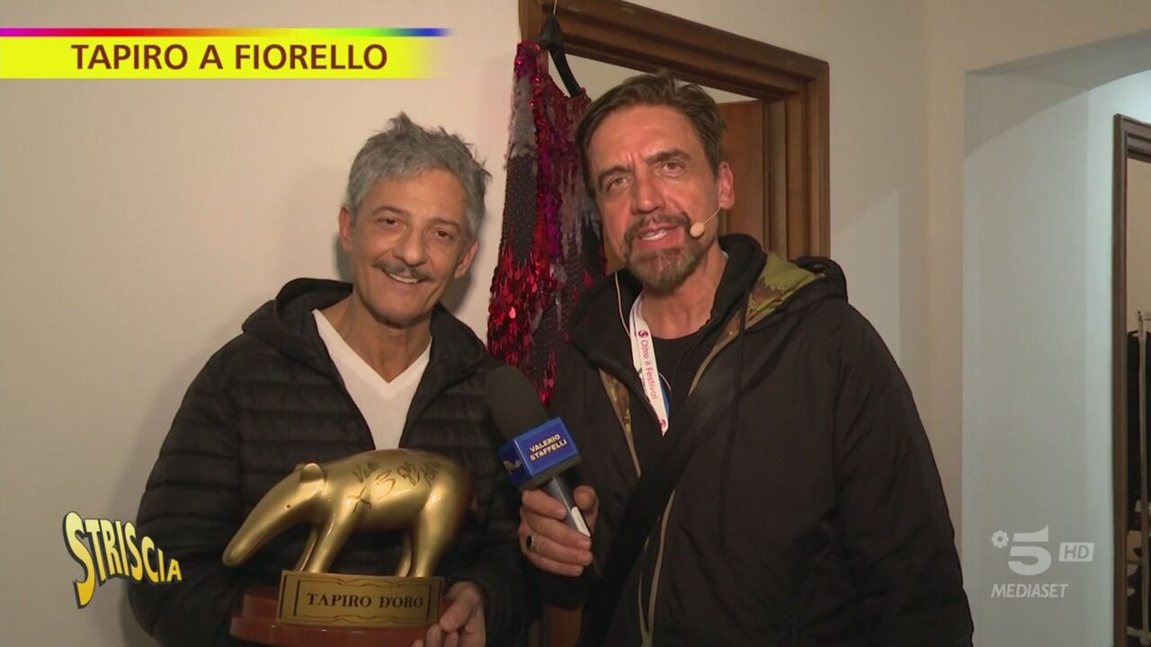 Sanremo 2024 Fiorello John Travolta