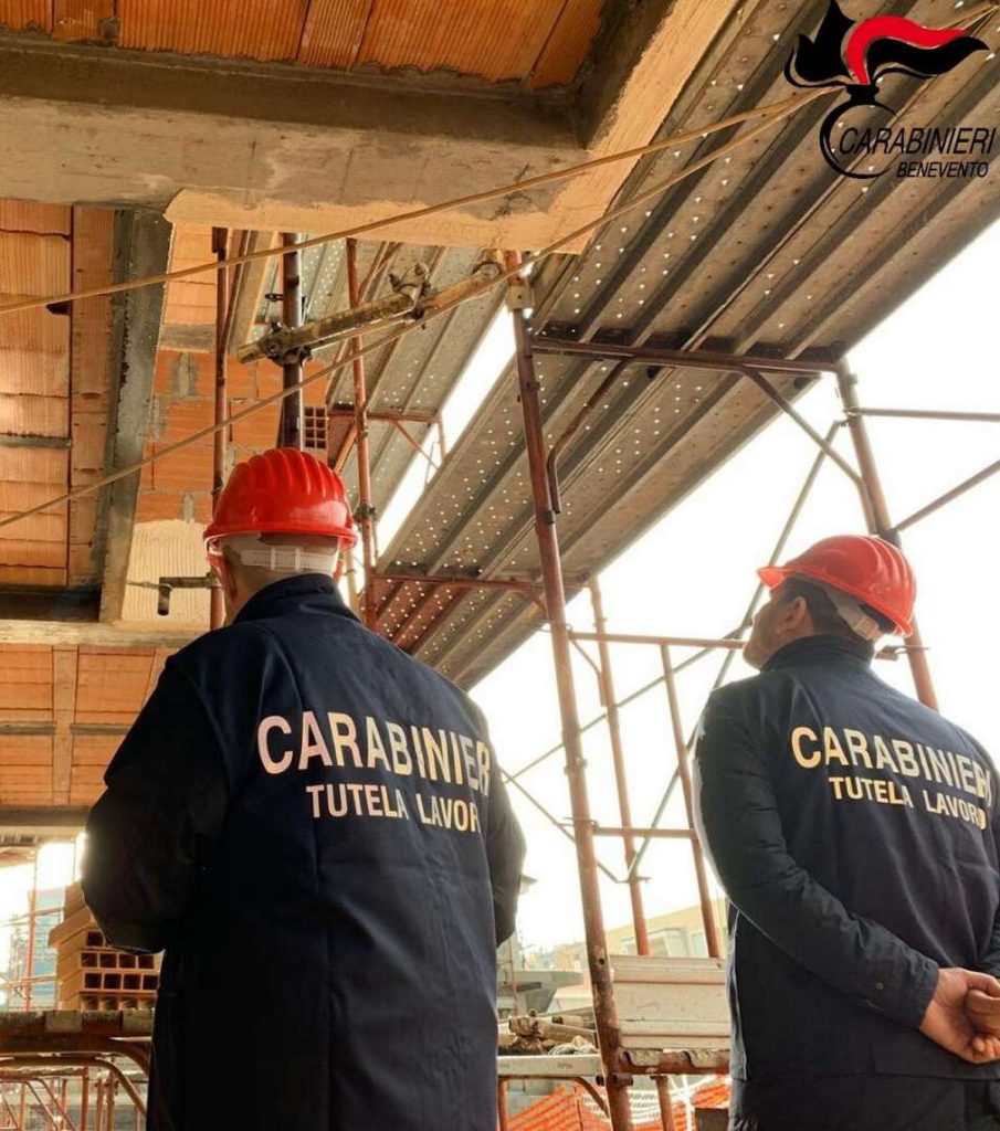 cantiere sospeso solopaca imprenditore sanzionato