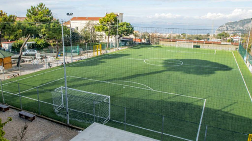 Sant’Agnello allenatore squalificato picchiato capitano