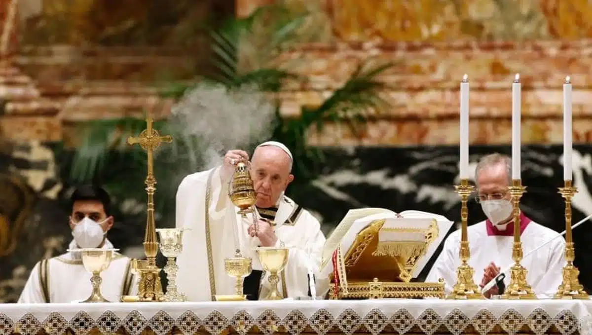 papa francesco santa messa pasqua 2024 messaggio pace benedizione