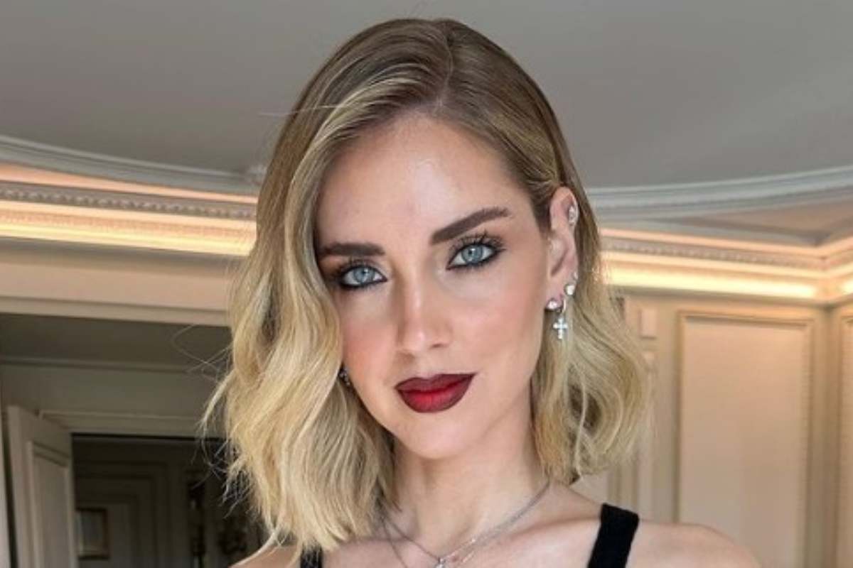 chiara ferragni pronta lasciare italia