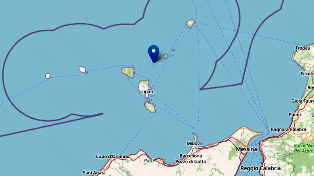 terremoto messina isole eolie oggi 12 marzo