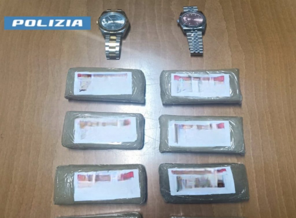 ischia panetti hashish arrestato 11 marzo