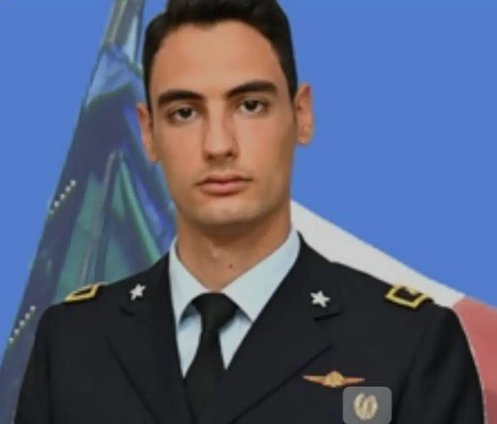 frattaminore morto tenente aeronautica militare gennaro barbato