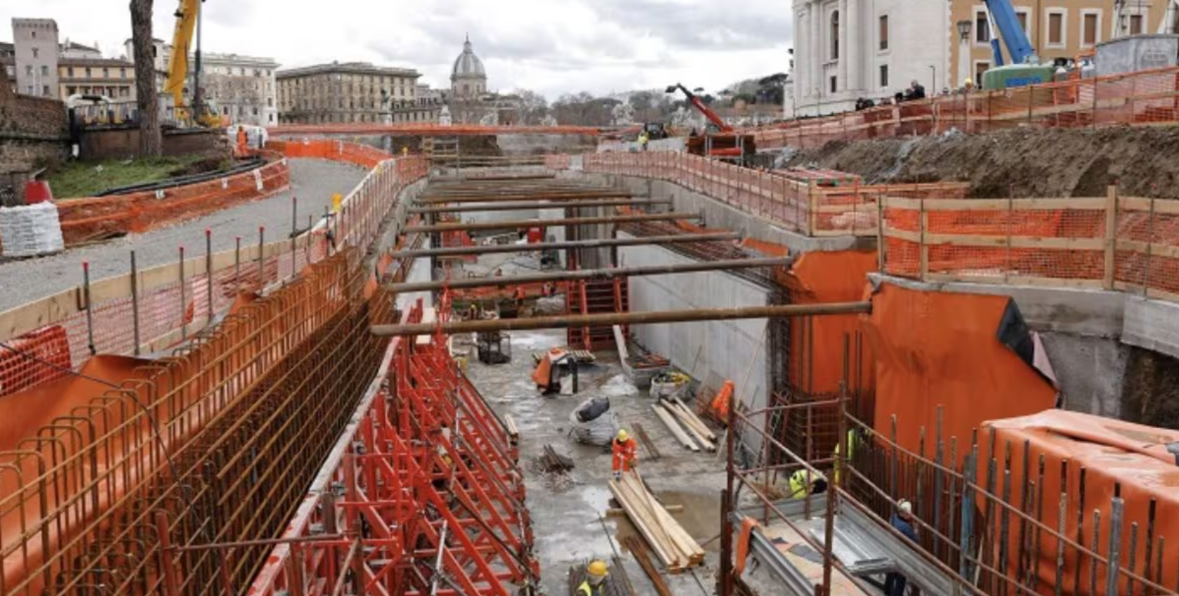 roma scheletro umano cantiere