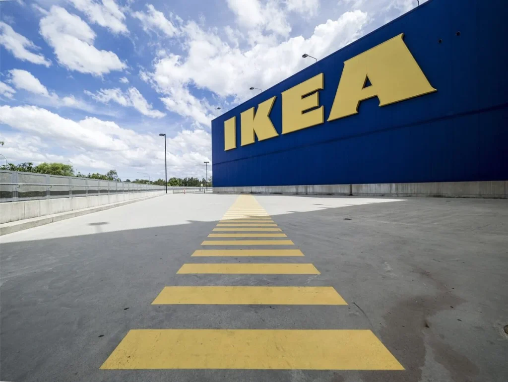 ikea assume afragola