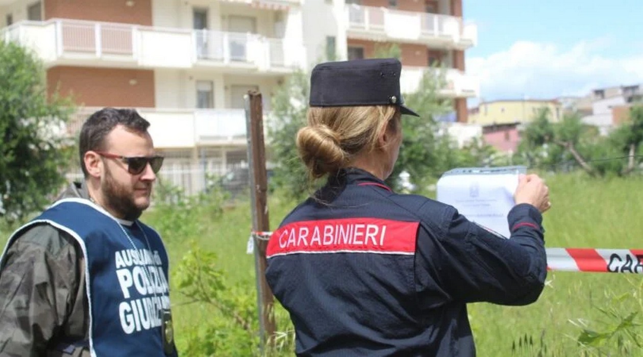 battipaglia smaltimento illecito rifiuti abusivismo denunciato